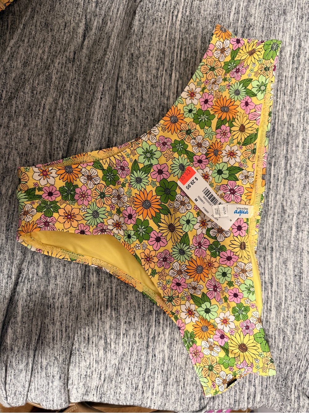 La Vie En Rose, Floral Print Yellow Multi Women's bra and bottom - Picture 2 of 5
